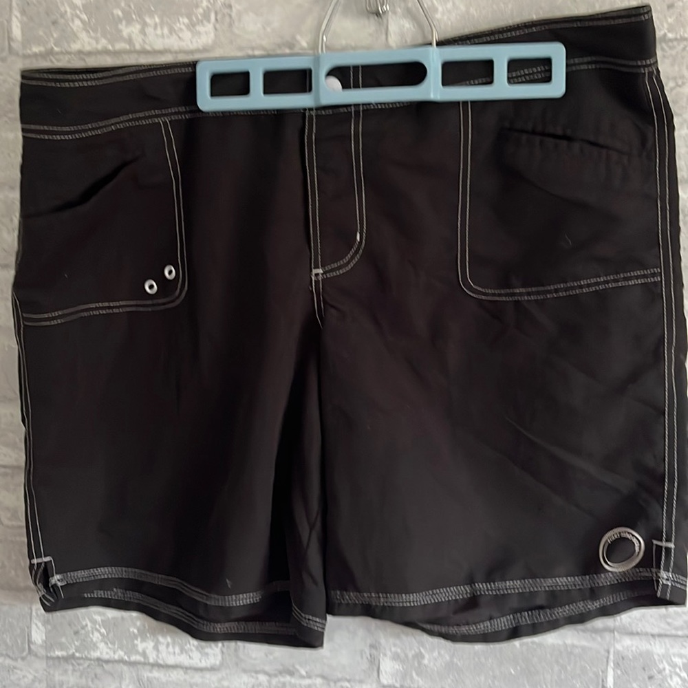 Point Zero Board a shorts Size 14